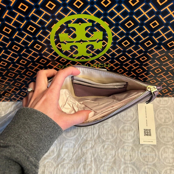 Tory Burch Chelsea Wristlet Bag Allium Gold Purple - Picture 5 of 10